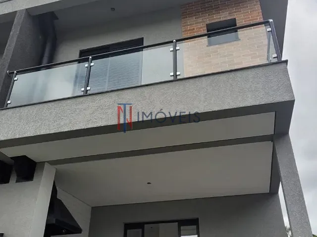 Sobrado com 186m², à venda, no bairro Jardim do Lago em Atibaia