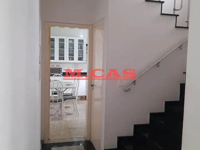 Sobrado com 390m² 3 quartos e 2 banheiros, à venda, no bairro Vila Santa Clara em São Paulo