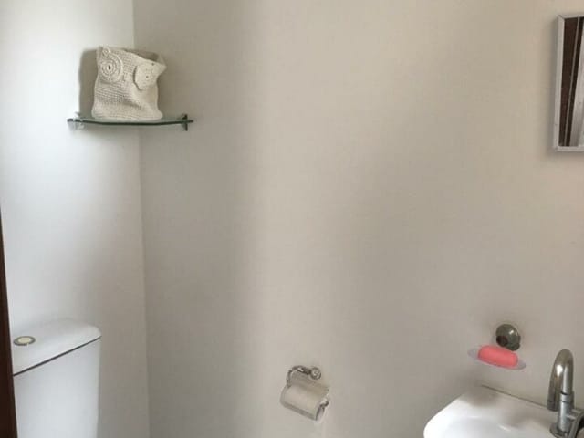 Casa com 255m² 5 quartos e 4 banheiros, à venda, no bairro São João do Rio Vermelho em Florianópolis