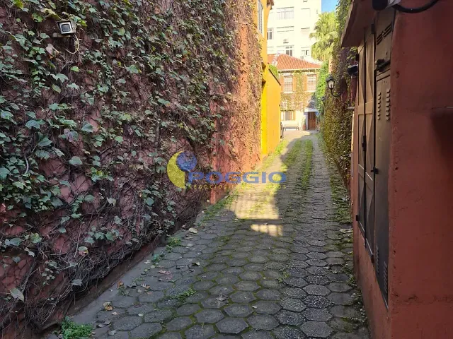 Sobrado para alugar, no bairro Cerqueira César em São Paulo