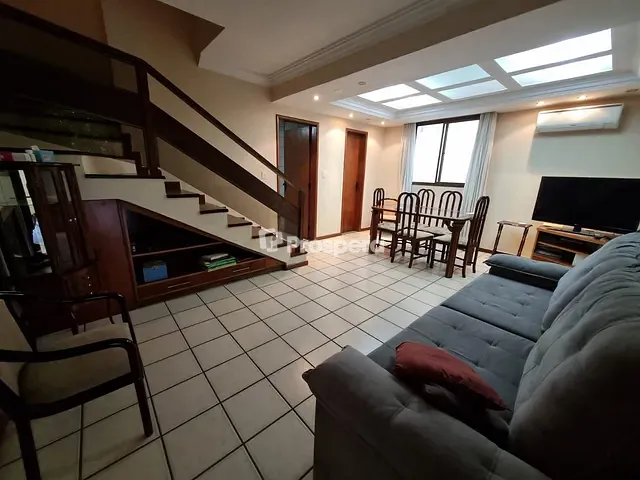 Sobrado com 125m² 4 quartos e 4 banheiros, à venda, no bairro Parque Anhanguera em Goiânia