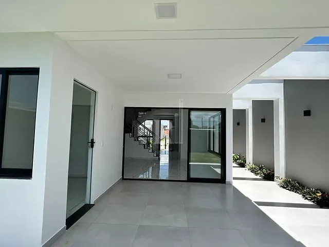 Sobrado com 182m² 2 quartos e 2 banheiros, à venda, no bairro areias em Tijucas