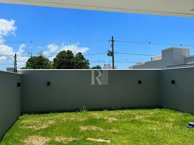 Sobrado com 182m² 2 quartos e 2 banheiros, à venda, no bairro areias em Tijucas