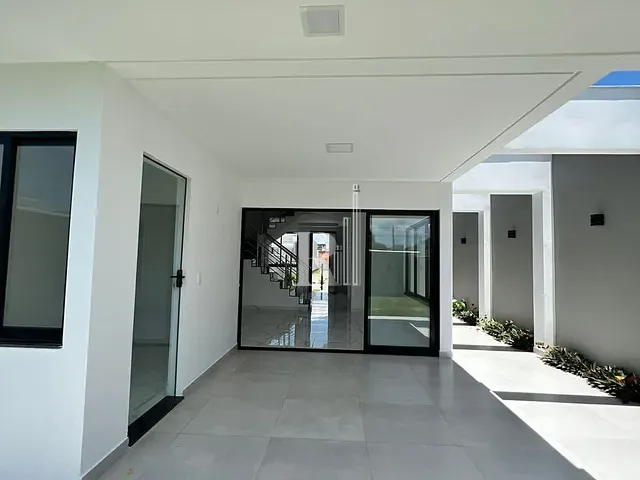 Sobrado com 182m² 2 quartos e 2 banheiros, à venda, no bairro areias em Tijucas