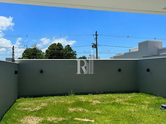 Sobrado com 182m² 2 quartos e 2 banheiros, à venda, no bairro areias em Tijucas