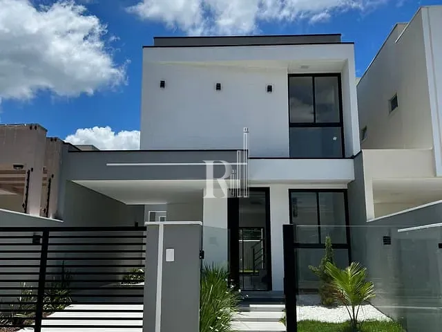 Sobrado com 182m² 2 quartos e 2 banheiros, à venda, no bairro areias em Tijucas