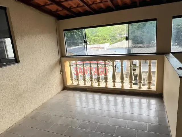 Sobrado 2 quartos e 1 banheiro, para alugar, no bairro Gerador em Santo Antônio de Pádua