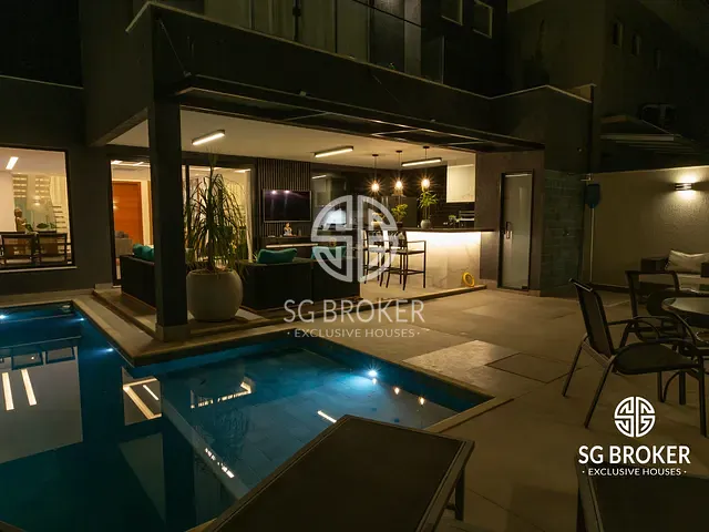 Casa com 400m² 4 quartos e 5 banheiros, à venda, no bairro Recreio dos Bandeirantes em Rio de Janeiro