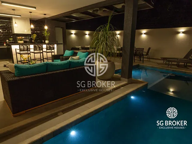 Casa com 400m² 4 quartos e 5 banheiros, à venda, no bairro Recreio dos Bandeirantes em Rio de Janeiro