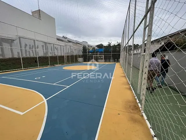 Sobrado com 260m² 2 quartos e 3 banheiros, à venda, no bairro Parque das Laranjeiras em Goiânia