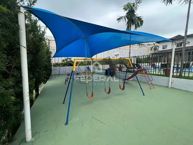Sobrado com 260m² 2 quartos e 3 banheiros, à venda, no bairro Parque das Laranjeiras em Goiânia