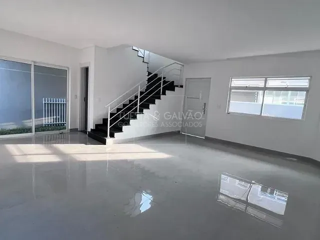 Sobrado com 123m² 3 quartos e 4 banheiros, à venda, no bairro Bairro Alto em Curitiba