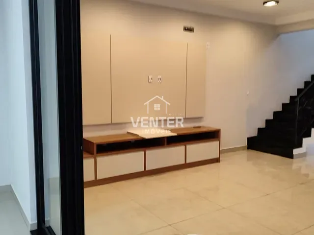 Sobrado com 260m² 3 quartos e 3 banheiros, à venda, no bairro Loteamento Residencial Morada do Visconde em Tremembé