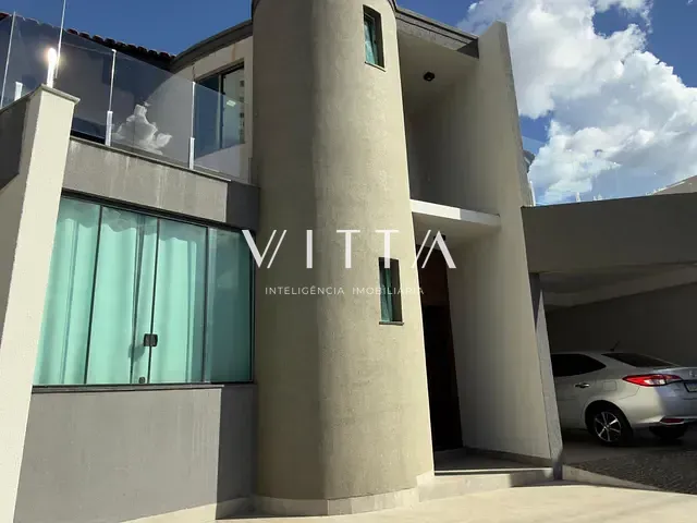Sobrado com 480m² 4 quartos e 4 banheiros, à venda, no bairro Plano Diretor Sul em Palmas