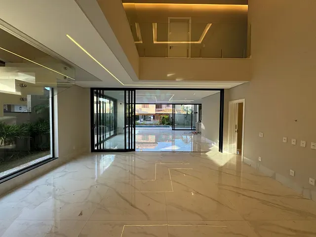 Sobrado com 430m² 6 quartos e 6 banheiros, à venda, no bairro Residencial Damha II em Campo Grande