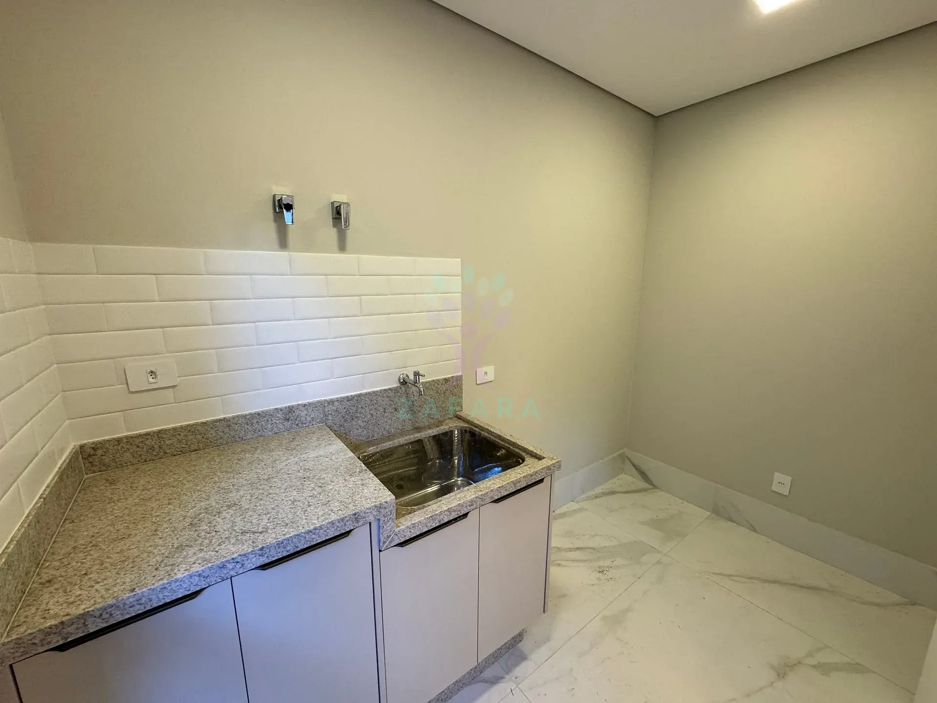 Sobrado, 6 quartos, 390 m² - Foto 11