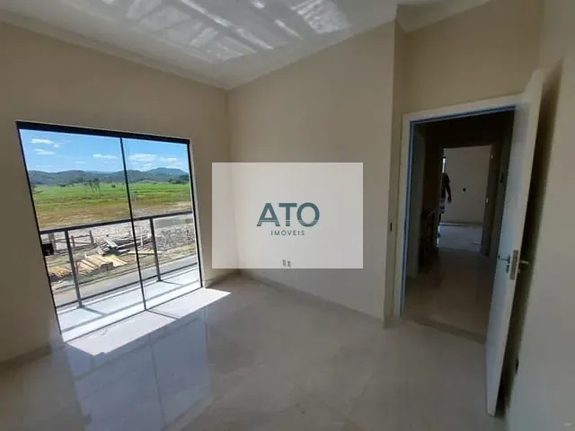 Sobrado 2 quartos e 2 banheiros, à venda, no bairro Bosque da Mata em Tijucas