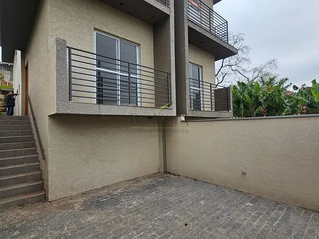 Casa 3 quartos e 3 banheiros, à venda, no bairro Jardim Brogotá em Atibaia