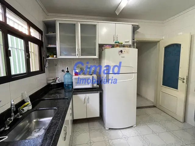 Sobrado 3 quartos e 2 banheiros, à venda, no bairro Vila Paiva em São Paulo
