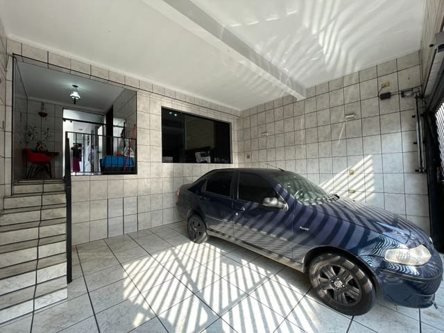 Sobrado com 120m² 5 quartos e 2 banheiros, à venda, no bairro Jardim Porteira Grande em São Paulo