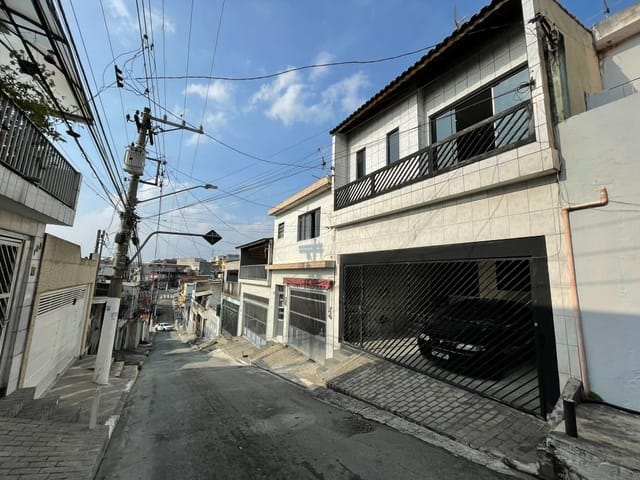 Sobrado com 120m² 5 quartos e 2 banheiros, à venda, no bairro Jardim Porteira Grande em São Paulo