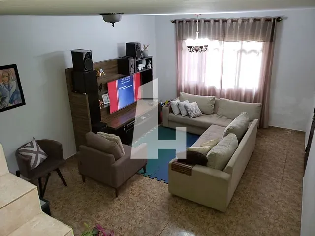 Sobrado com 240m² 4 quartos e 4 banheiros, à venda, no bairro Parque Continental II em Guarulhos