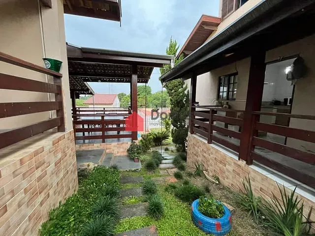 Sobrado com 500m² 3 quartos e 4 banheiros, à venda, no bairro Residencial Mombaça I em Pindamonhangaba
