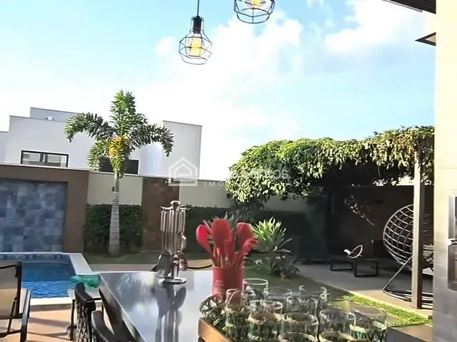 Sobrado com 465m² 3 quartos e 5 banheiros, à venda, no bairro Condomínio Fazenda Santa Lúcia em Americana