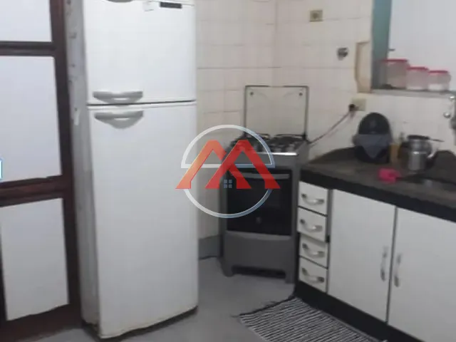 Sobrado 2 quartos e 1 banheiro, à venda, no bairro Vila Palmares em Santo André