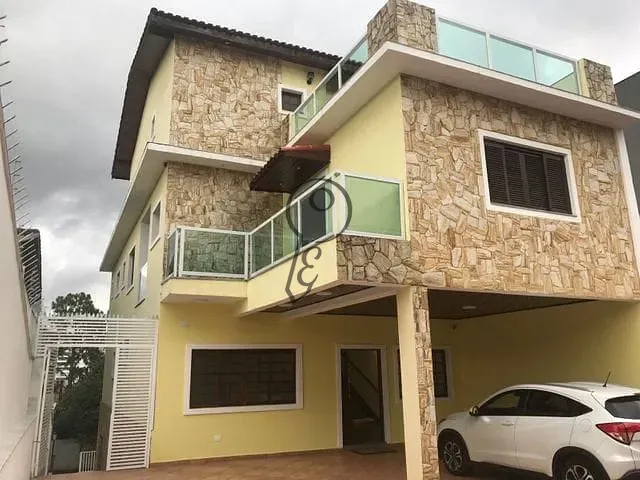 Sobrado com 500m² 3 quartos e 6 banheiros, à venda, no bairro Cerâmica em São Caetano do Sul