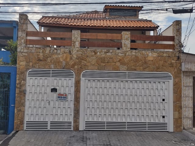 Sobrado com 182m² 5 quartos e 2 banheiros, à venda, no bairro Cidade São Mateus em São Paulo