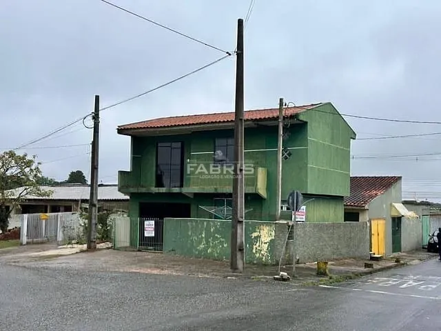 Sobrado 5 quartos e 2 banheiros, à venda, no bairro Jardim Florestal em Campo Largo