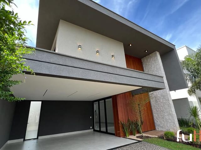 Sobrado com 371m² 5 quartos e 5 banheiros, à venda, no bairro Jardins Madri em Goiânia