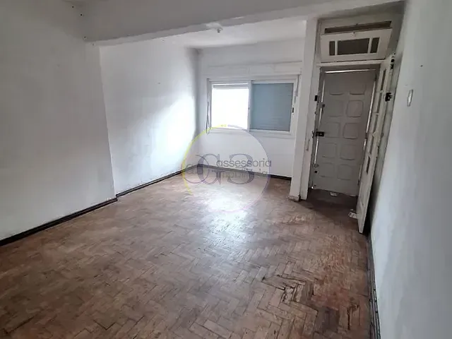 Sobrado 2 quartos e 2 banheiros, para alugar, no bairro Centro em Rio Grande