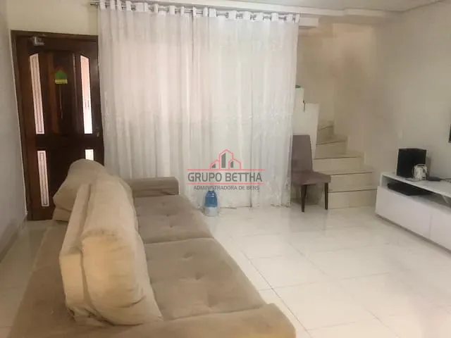 Sobrado com 125m² 3 quartos e 2 banheiros, à venda, no bairro Vila Eugênia em Jandira