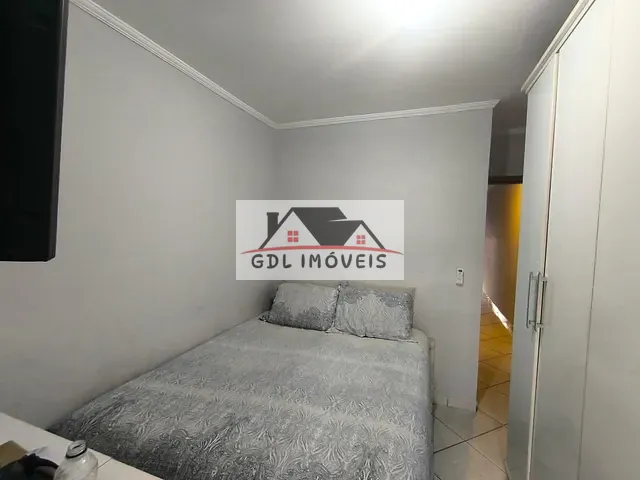 Sobrado com 104m² 3 quartos e 1 banheiro, para alugar, no bairro Vila Euthalia em São Paulo