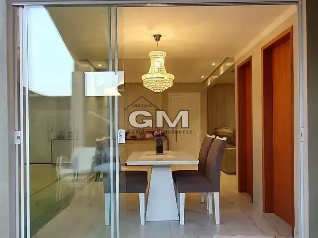 Sobrado com 162m² 3 quartos e 2 banheiros, à venda, no bairro Jardim Guaporé em Ribeirão Preto