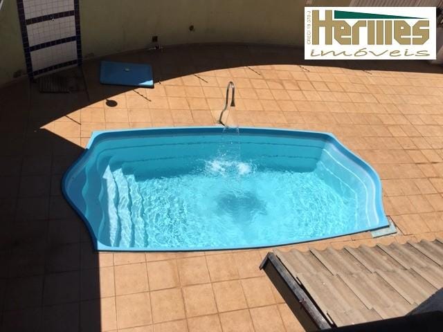 Sobrado, 3 quartos, 209 m² - Foto 2