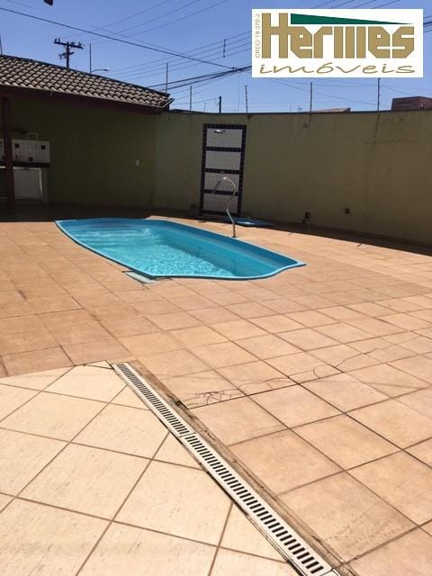 Sobrado, 3 quartos, 209 m² - Foto 1