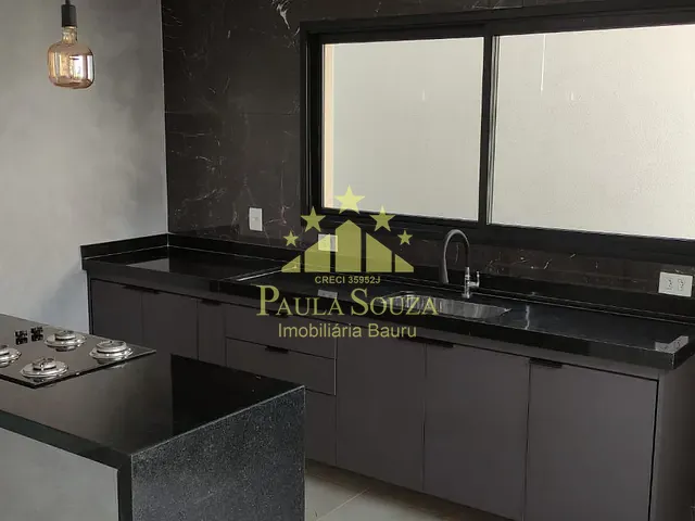 Sobrado com 300m² 2 quartos e 2 banheiros, à venda, no bairro Vila Monlevade em Bauru