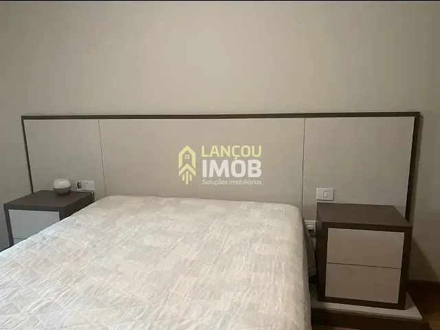 Sobrado com 210m² 3 quartos e 3 banheiros, à venda, no bairro Parque Almerinda Pereira Chaves em Jundiaí