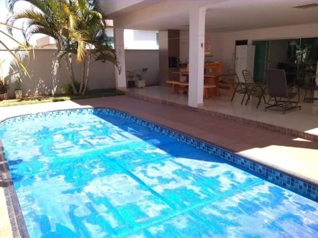 Sobrado 3 quartos e 4 banheiros, à venda, no bairro Cidade Vera Cruz em Aparecida de Goiânia