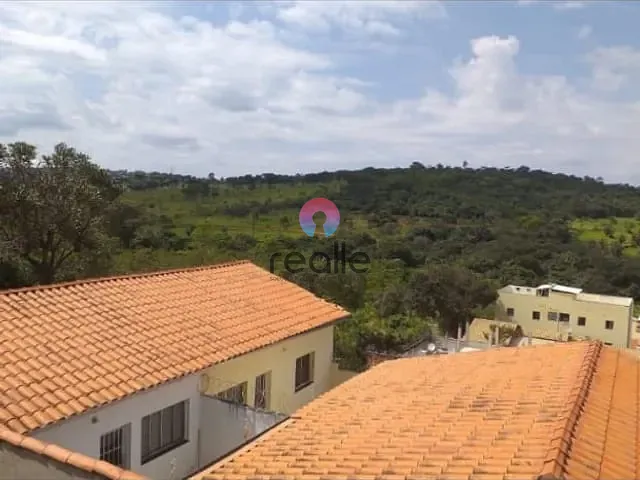 Sobrado com 420m² 2 quartos e 1 banheiro, à venda, no bairro Floresta Encantada em Esmeraldas