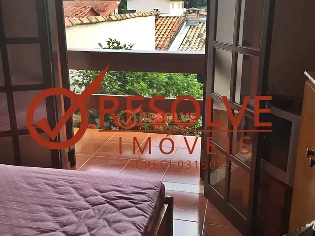 Sobrado com 306m² 3 quartos e 2 banheiros, à venda, no bairro ITAPEMA em Guararema
