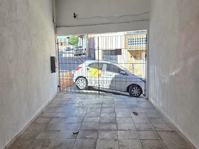 Sobrado 2 quartos e 1 banheiro, à venda, no bairro Vila Império em São Paulo