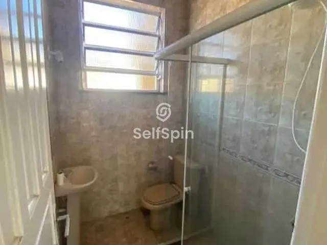 Sobrado 2 quartos e 1 banheiro, para alugar, no bairro Largo da Batalha em Niterói