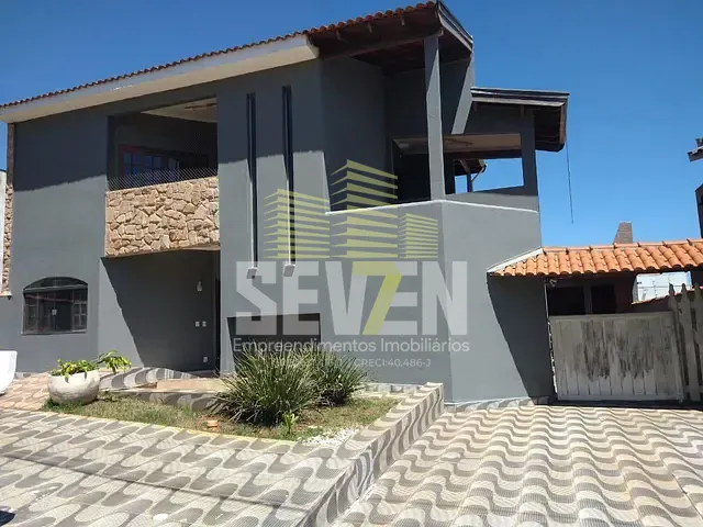 Sobrado com 300m² 4 quartos e 5 banheiros, à venda, no bairro Jardim Marabá em Bauru