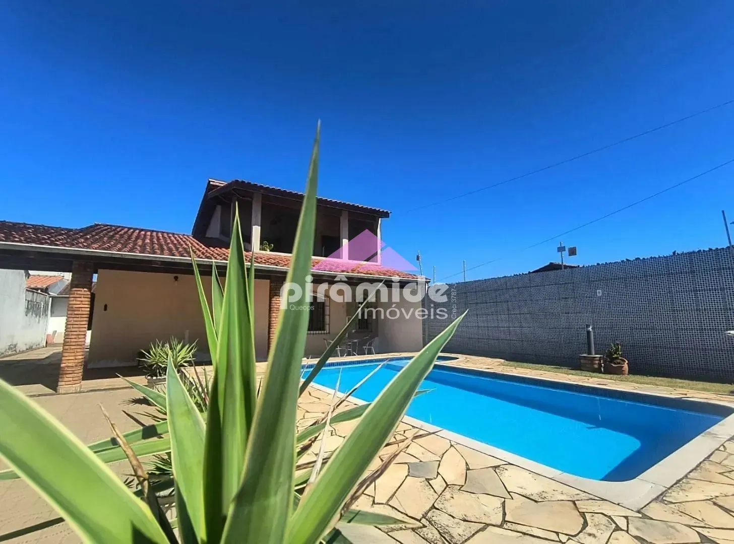 Sobrado, 3 quartos, 160 m² - Foto 1