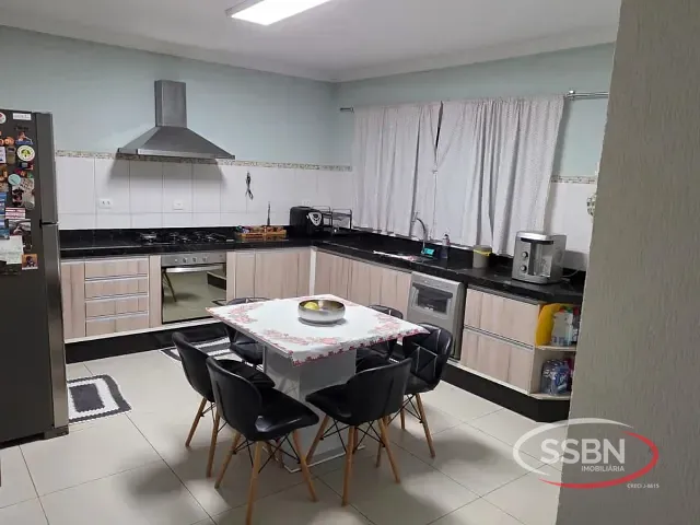 Sobrado 3 quartos e 1 banheiro, à venda, no bairro Jardim Marajoara em Nova Odessa