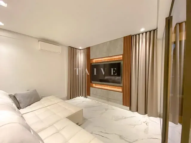 Sobrado com 389m² 3 quartos e 5 banheiros, à venda, no bairro Vivendas do Arvoredo em Londrina